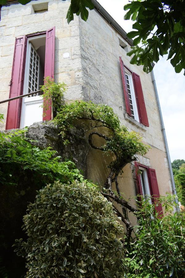 La Maison Du Tourniquet Aubeterre-sur-Dronne Buitenkant foto