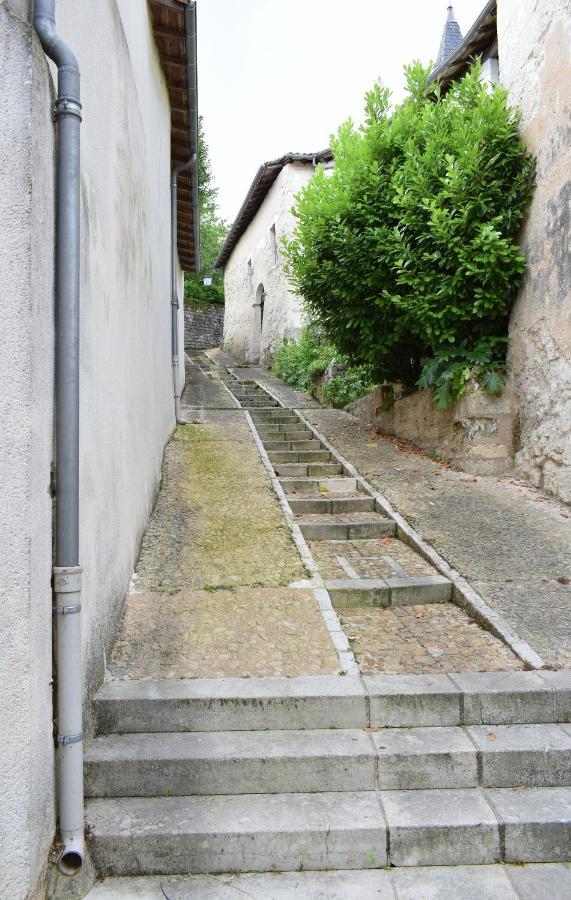 La Maison Du Tourniquet Aubeterre-sur-Dronne Buitenkant foto